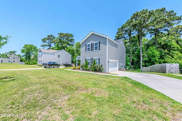 109 Tralee Place, Holly Ridge, NC 28445