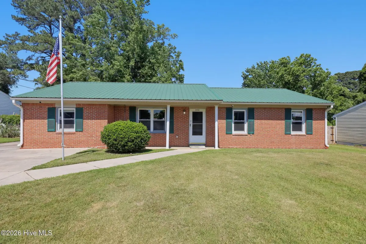 202 Tower Drive, Jacksonville, NC 28546 - #1