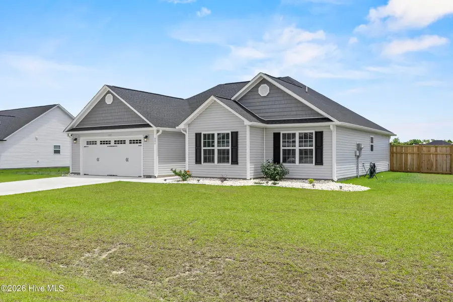 806 Calebs Creek Court, Maysville, NC 28555 - #2