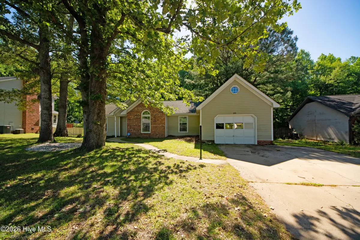 186 Raintree Circle, Jacksonville, NC 28540 - #1