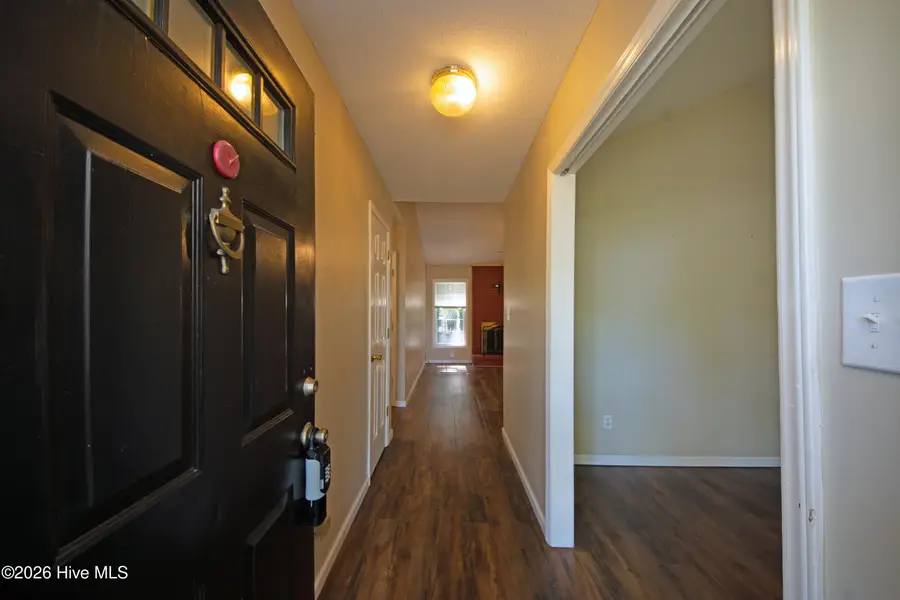 186 Raintree Circle, Jacksonville, NC 28540 - #3