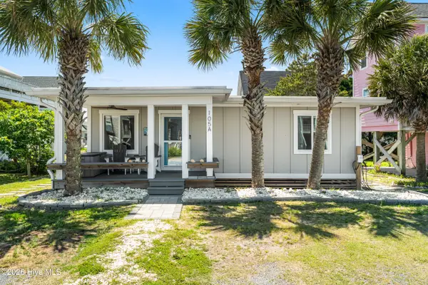 105a High Point Avenue, Surf City, NC 28445