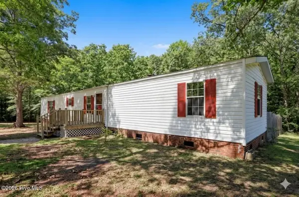 106 Mcclendon Court, Richlands, NC 28574