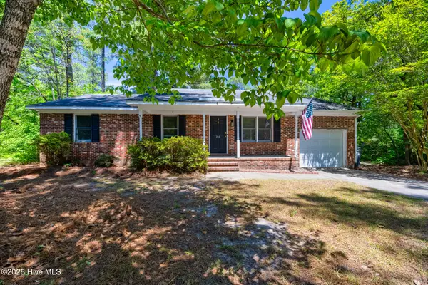 200 Sandhills Circle, Pinehurst, NC 28374