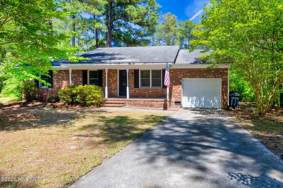 200 Sandhills Circle, Pinehurst, NC 28374 - #2