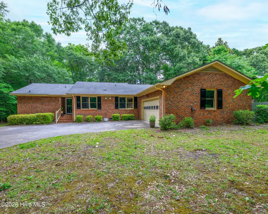 315 Gatewood Drive, New Bern, NC 28562 - #2