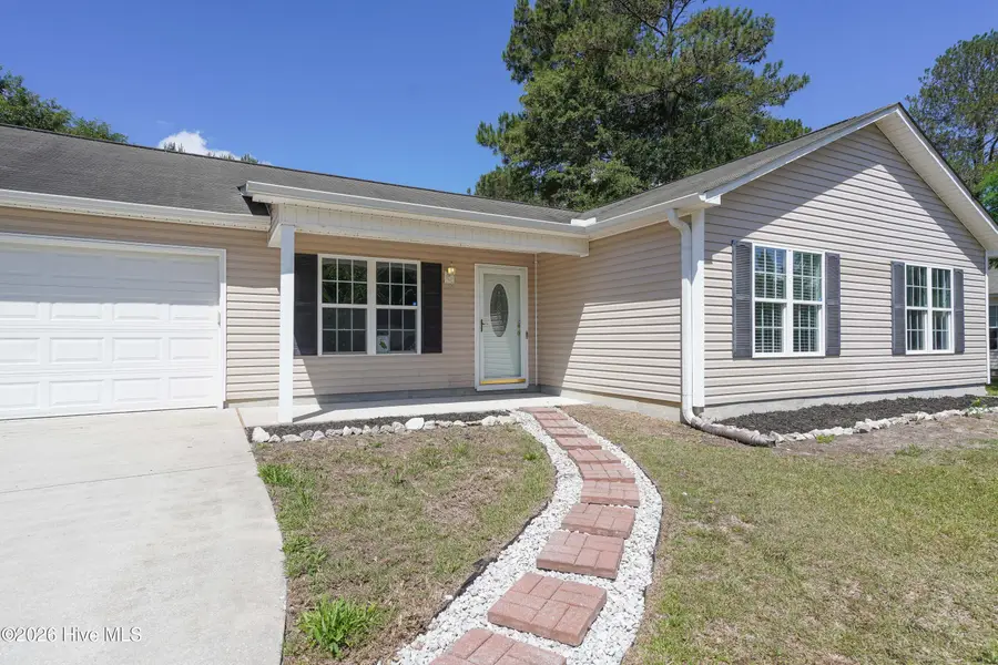 102 Ashbury Park Lane, Richlands, NC 28574 - #2