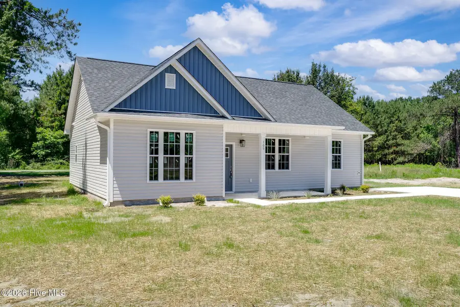 108 Doris Lane, Teachey, NC 28464 - #3