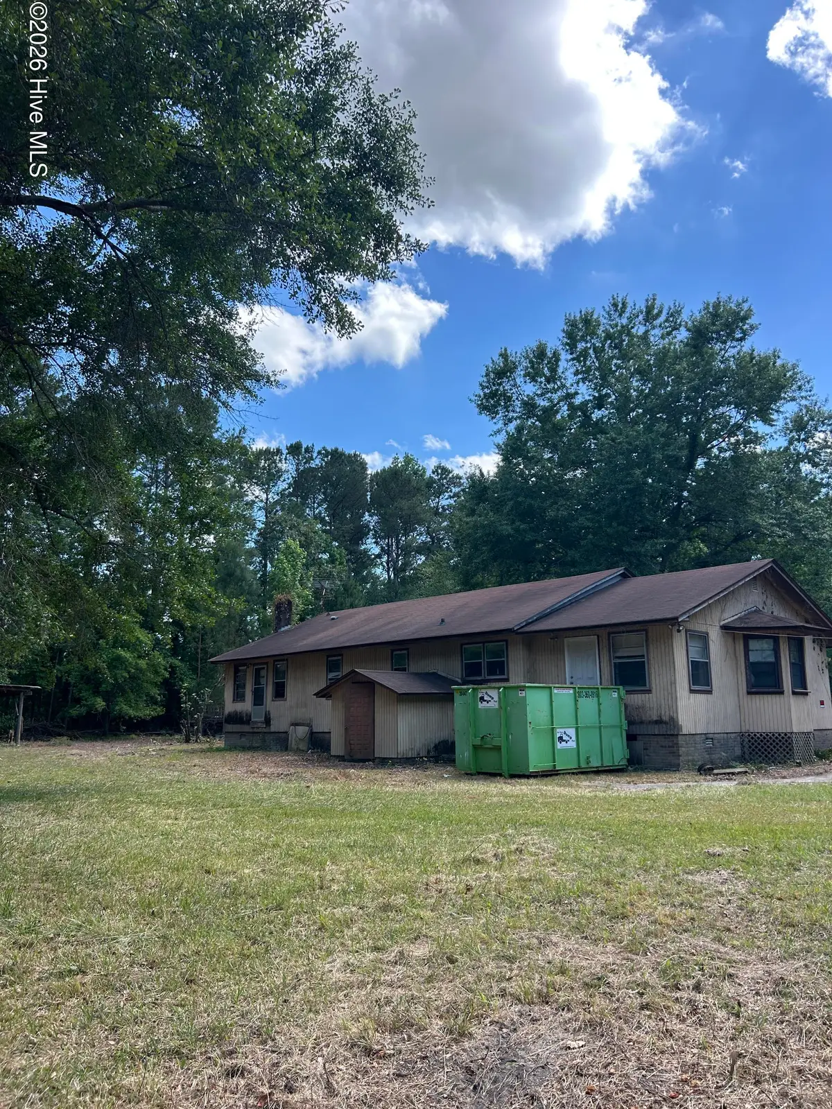 2400 Us Highway 117 N, Burgaw, NC 28425 - #1