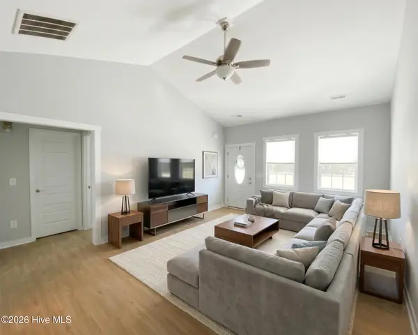 1020 Beaufort Road, Southport, NC 28461