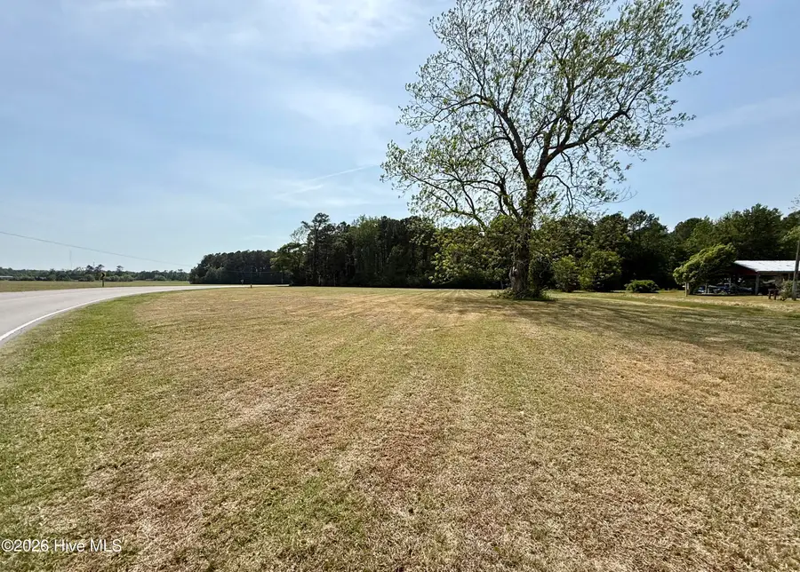 840 Newport Loop Road, Newport, NC 28570 - #3
