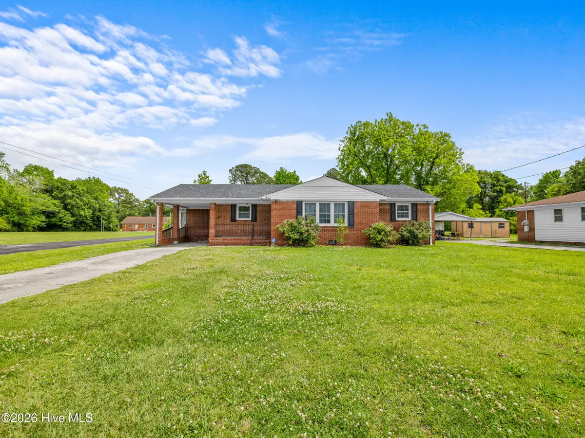 114 Country Club Road, Jacksonville, NC 28546 - #1