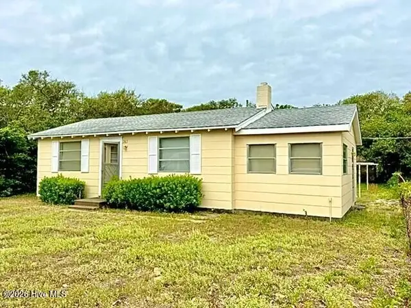 130 S Fourth Avenue, Kure Beach, NC 28449
