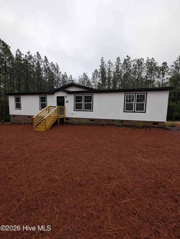 521 Veronica Way, West End, NC 27376