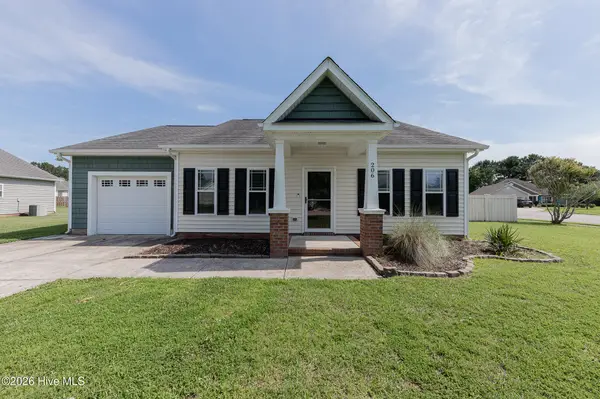 206 Low Country Lane, Swansboro, NC 28584