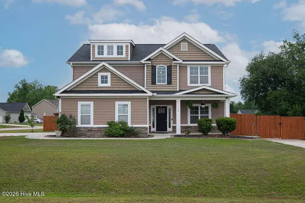 114 Bellchase Drive, Jacksonville, NC 28540