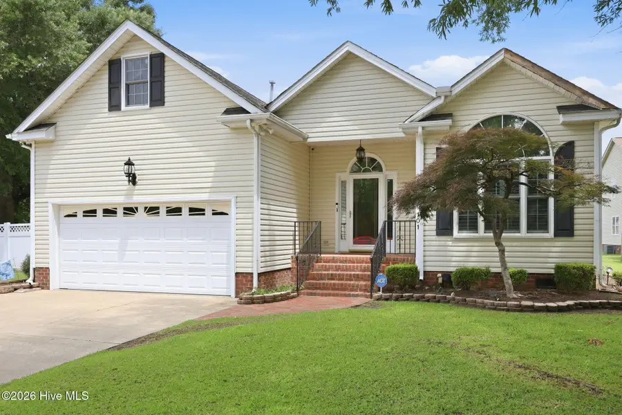 101 White Oak Drive, Greenville, NC 27858 - #2