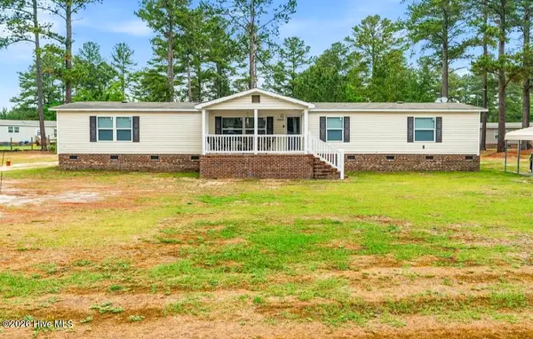 20941 Iris Drive, Wagram, NC 28396