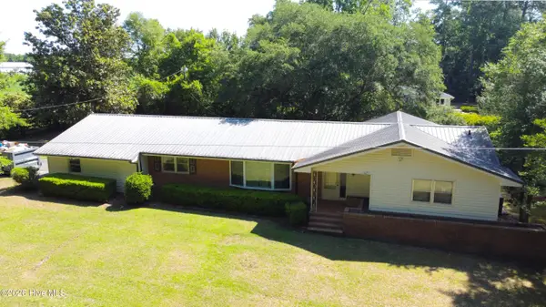 32 Dogwood Lane, Whiteville, NC 28472