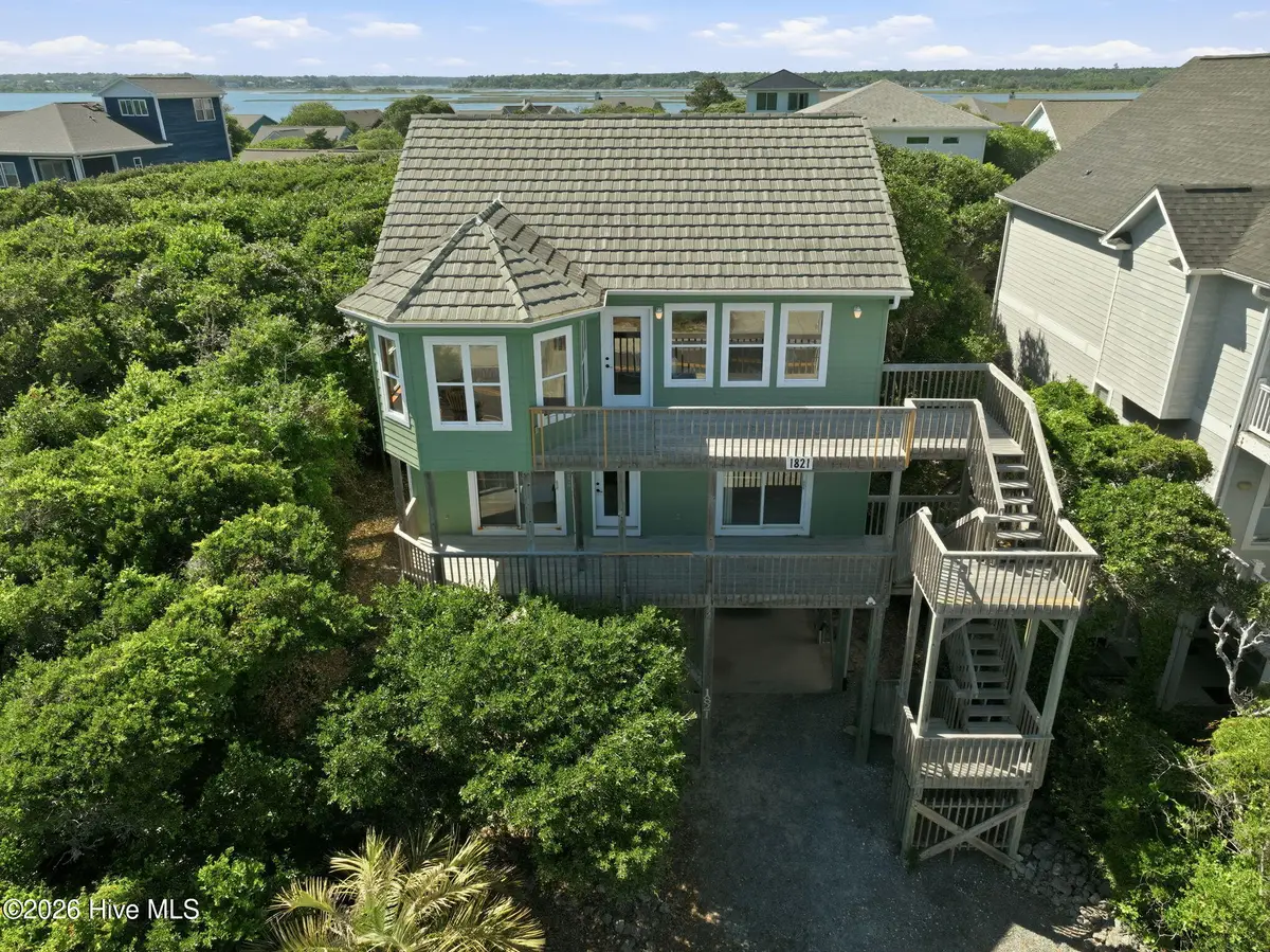 1821 S Shore Drive, Surf City, NC 28445 - #1