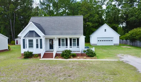 126 Edgewater Road, Washington, NC 27889