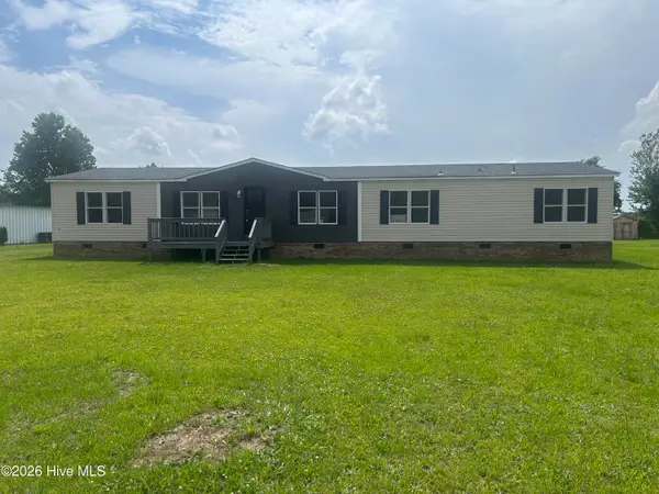 1490 Cobblestone Drive, Kinston, NC 28504