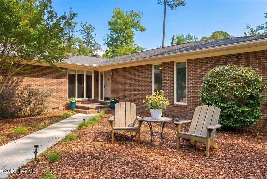 125 Cliff Road, Southern Pines, NC 28387 - #2