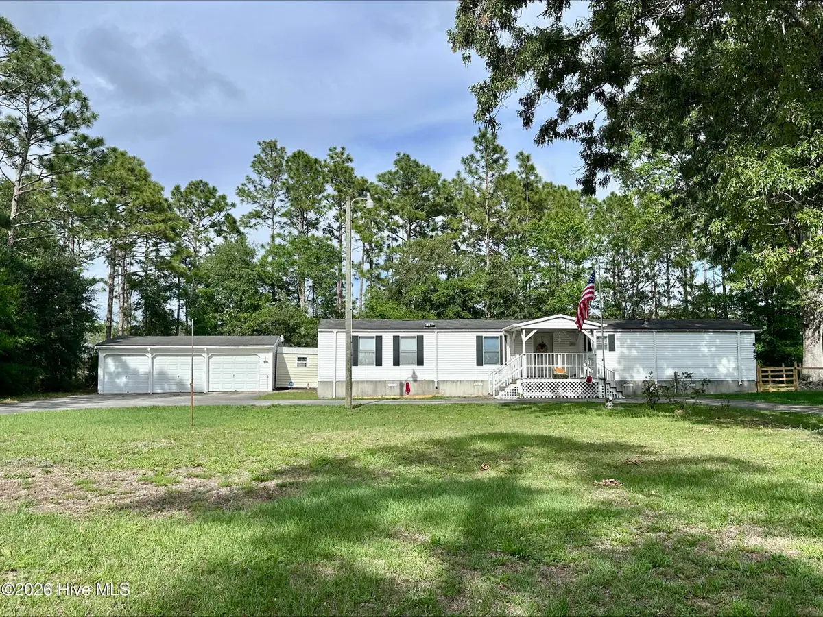 945 Mirror Lake Drive, Southport, NC 28461 - #1