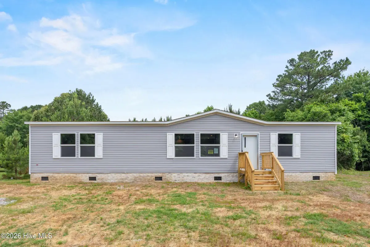 312 W Dunn Street, Sneads Ferry, NC 28460 - #1