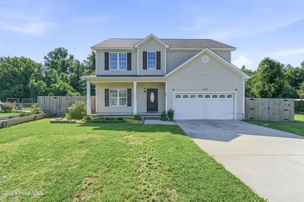 206 Margaret Court, Beulaville, NC 28518
