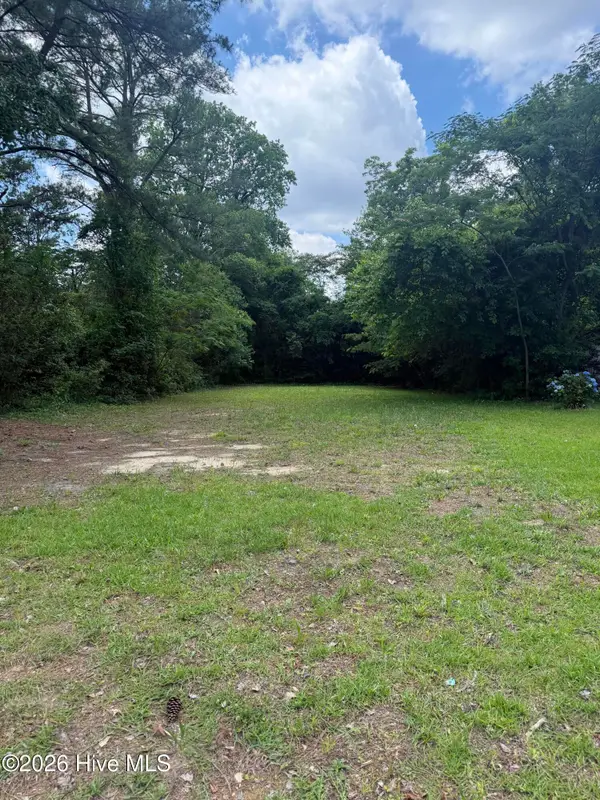 1702 Charlotte Avenue, Kinston, NC 28501