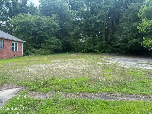 208 Glenwood Avenue, Kinston, NC 28501