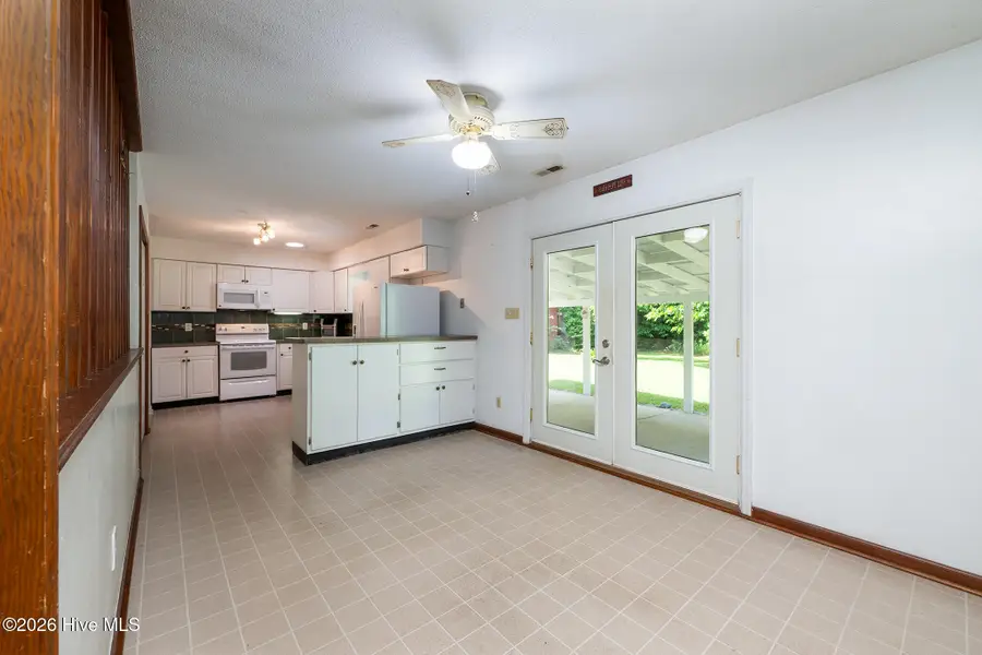 5101 Sand Ridge Road, New Bern, NC 28560 - #3