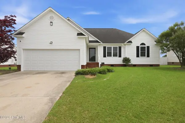 726 E Main Street, Winterville, NC 28590