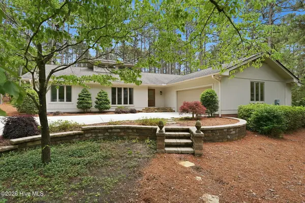 70 Live Oak Lane, Pinehurst, NC 28374