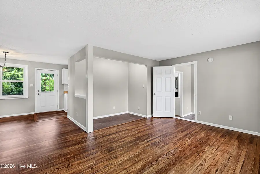 504 Clyde Drive, Jacksonville, NC 28540 - #2