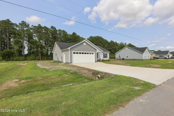 123 Buckskin Drive, Pollocksville, NC 28573