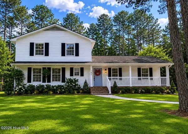 102 E Baywood Lane, Greenville, NC 27834
