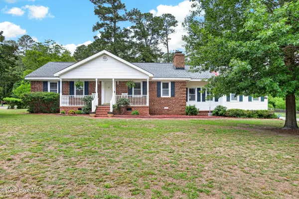 206 Crestwood Drive, Goldsboro, NC 27530
