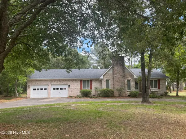 900 Crane Drive, New Bern, NC 28560