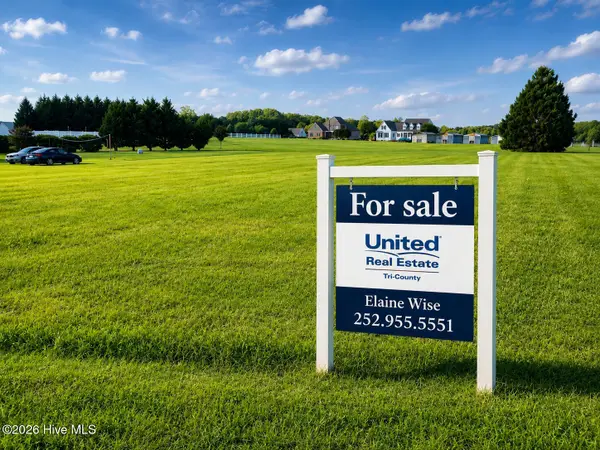 6061 Waters Edge Drive, Rocky Mount, NC 27803