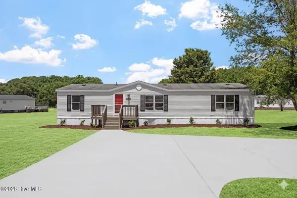 105 Stone Glen Place, Pikeville, NC 27863