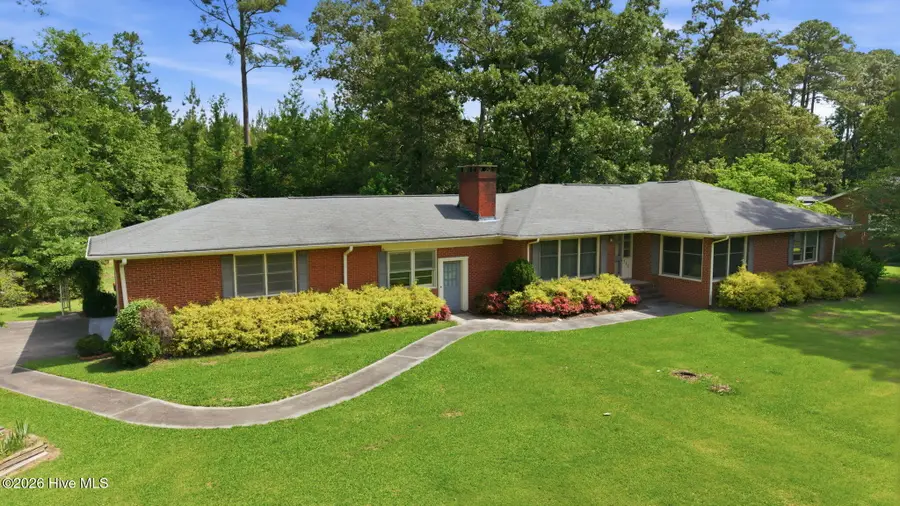 711 Fairlane Drive, Grifton, NC 28530 - #2