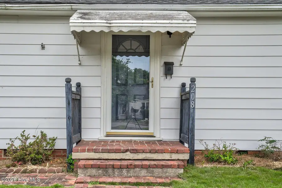 208 Craven Street, Tarboro, NC 27886 - #3