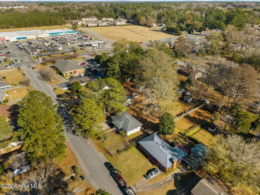 1305 Washington Street, Washington, NC 27889 - #3