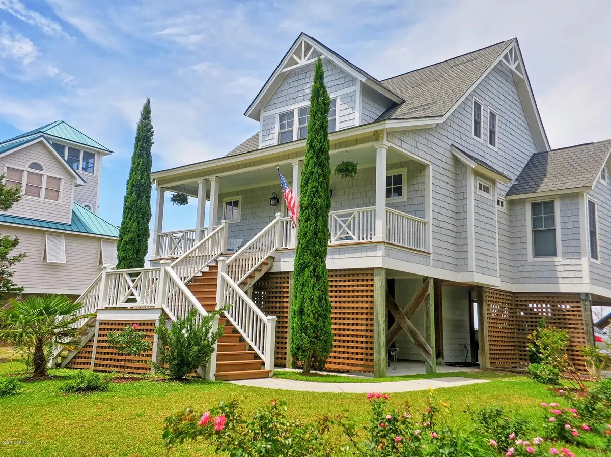 141 East Drive, Harkers Island, NC 28531 - #1