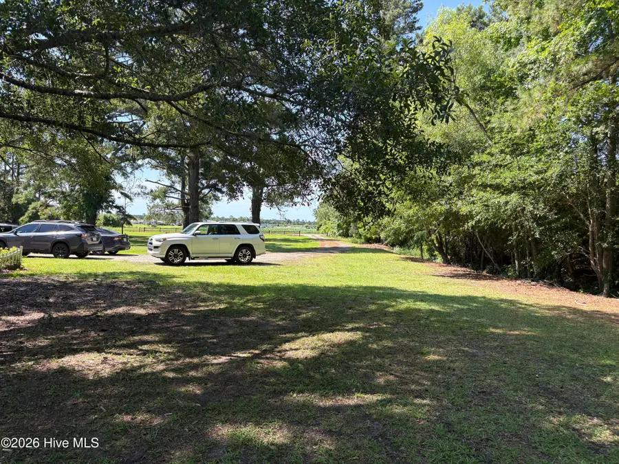 284 Laurel Road, Beaufort, NC 28516 - #2