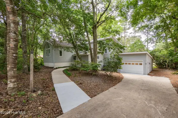 121 White Ash Drive, Pine Knoll Shores, NC 28512