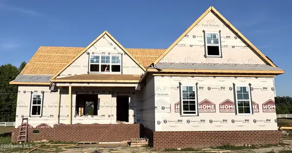 7655 Sweetwater Drive, Nashville, NC 27856