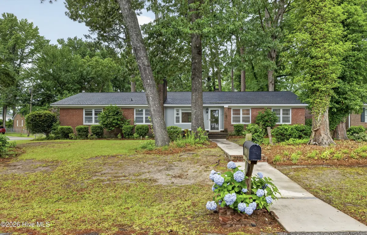 202 Hardee Circle, Greenville, NC 27858 - #1